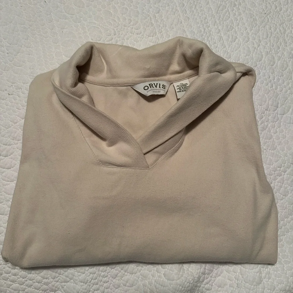 Orvis Cream Pullover Sweater - Picture 1 of 5